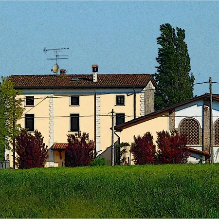 Corte Ventaglio Feriehus Campitello (Mantova)